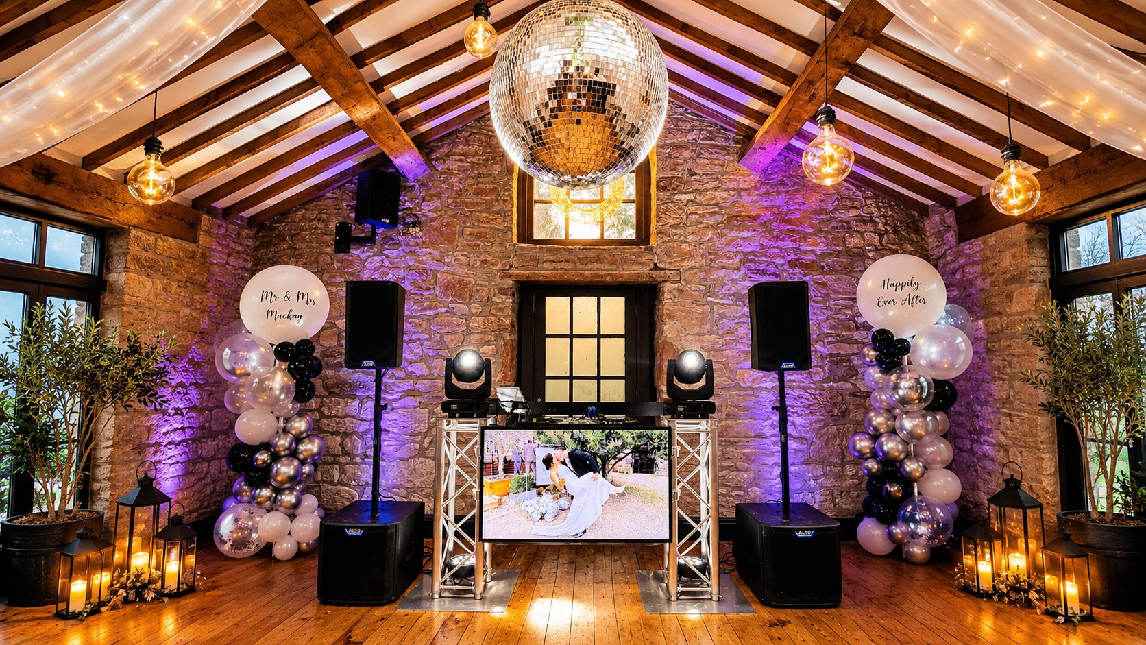 David Nye performing at a luxury event